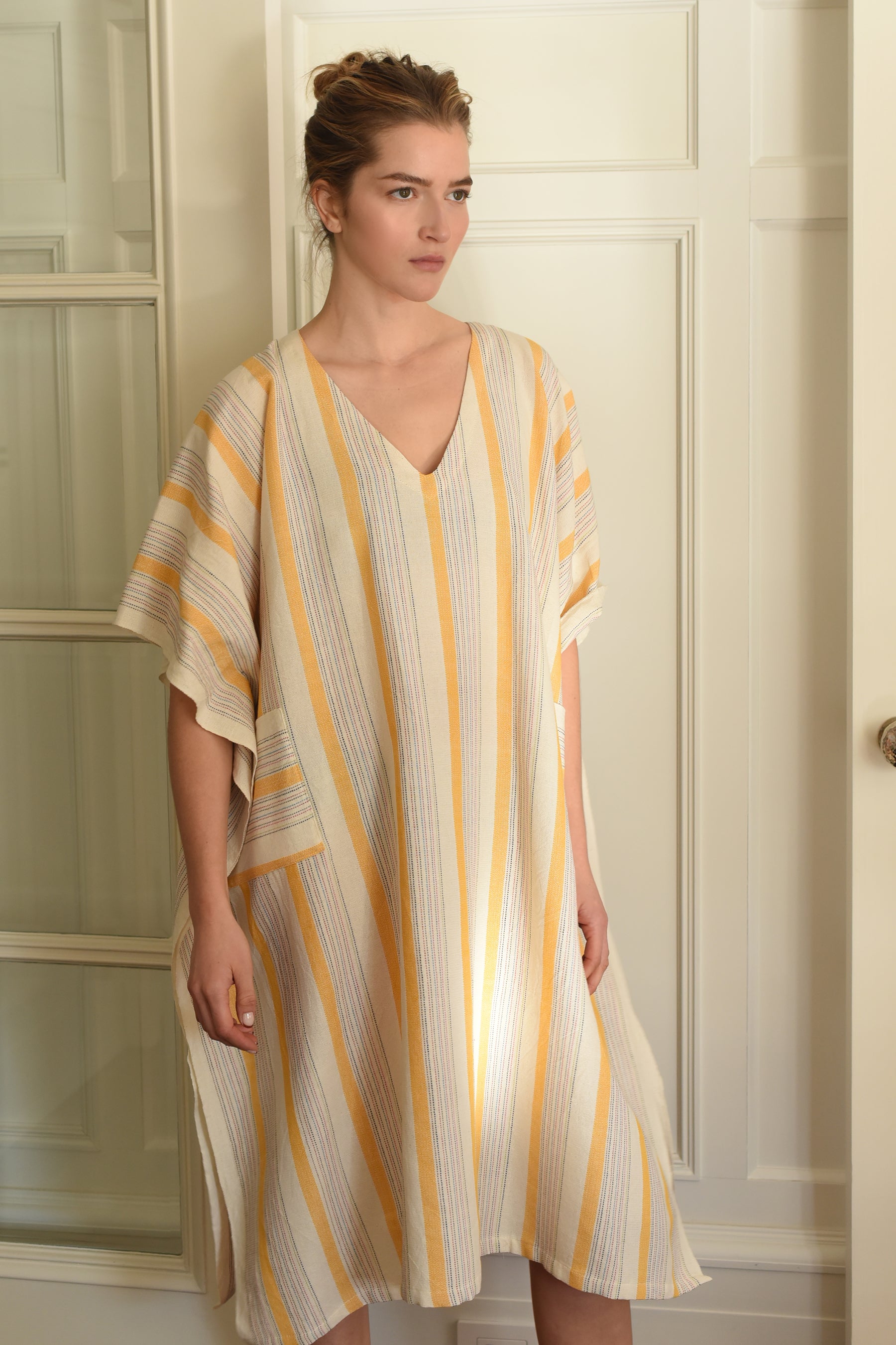 V best sale neck caftan